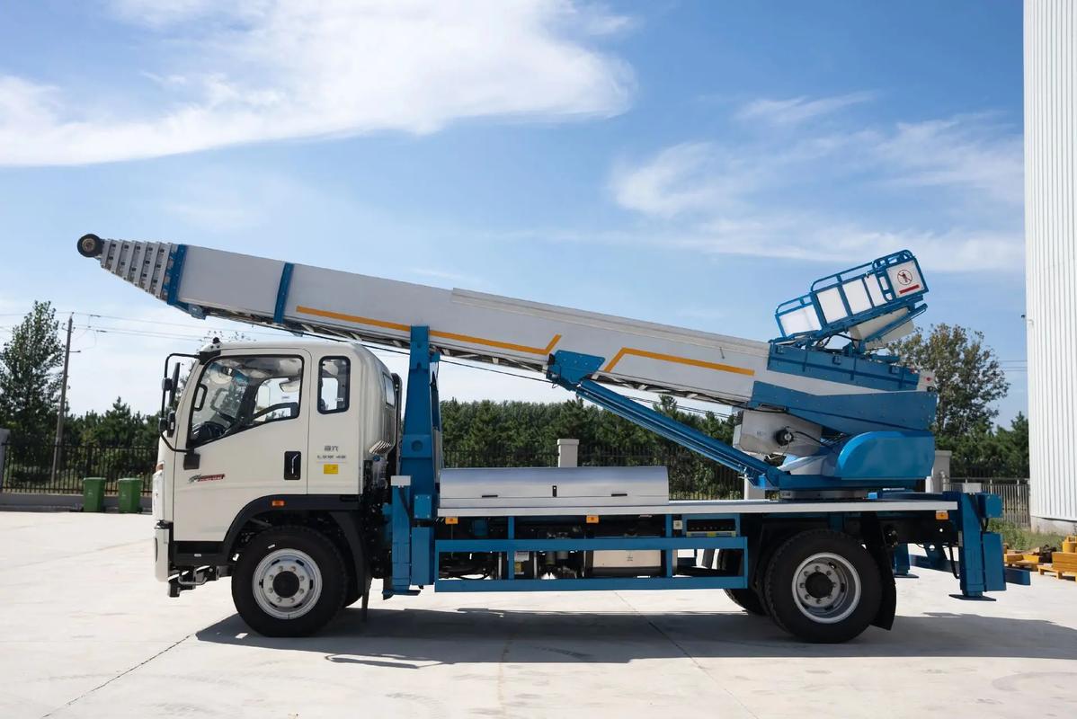 石家庄桥西云梯上料车租赁费用